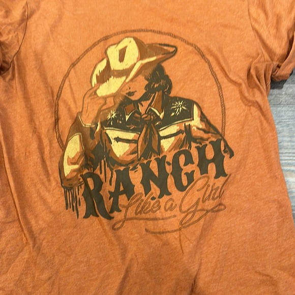American Highway - Ranch Like a Girl tee - Picture 2 of 3